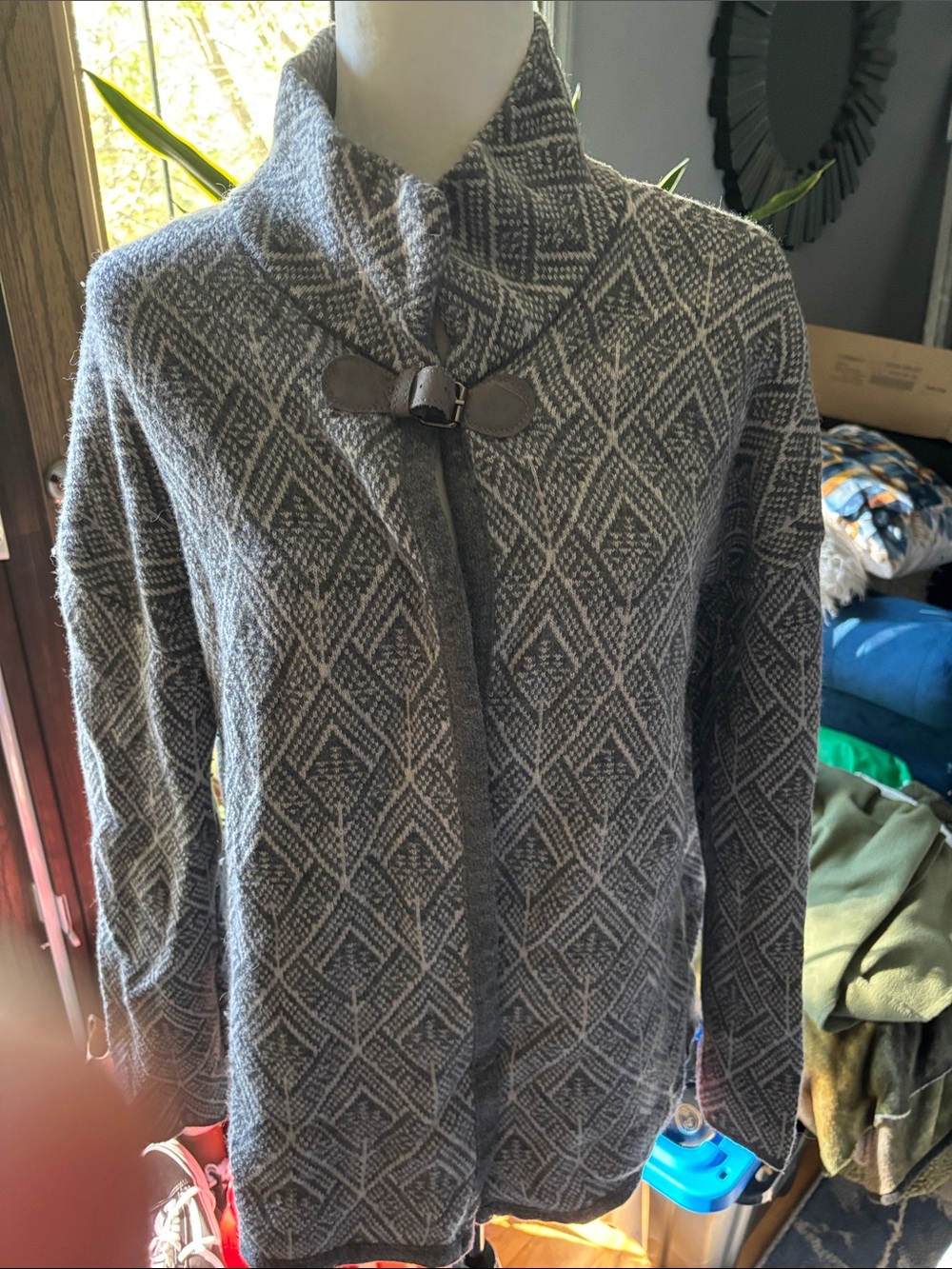 Gray Diamond-Pattern Knit Sweater Cardigan - Women 20"pit- pit